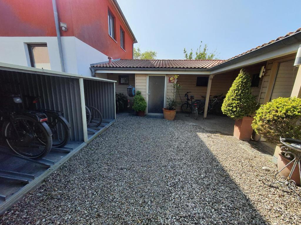 Haus Achtern Diek In Erster Reihe Am Meer Fehmarn Exteriör bild