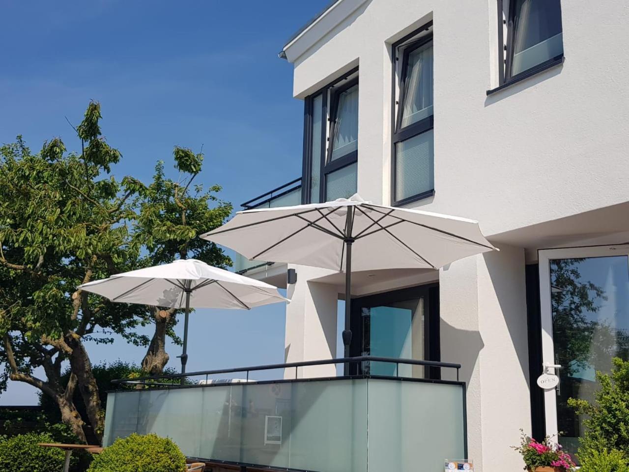 Haus Achtern Diek In Erster Reihe Am Meer Fehmarn Exteriör bild